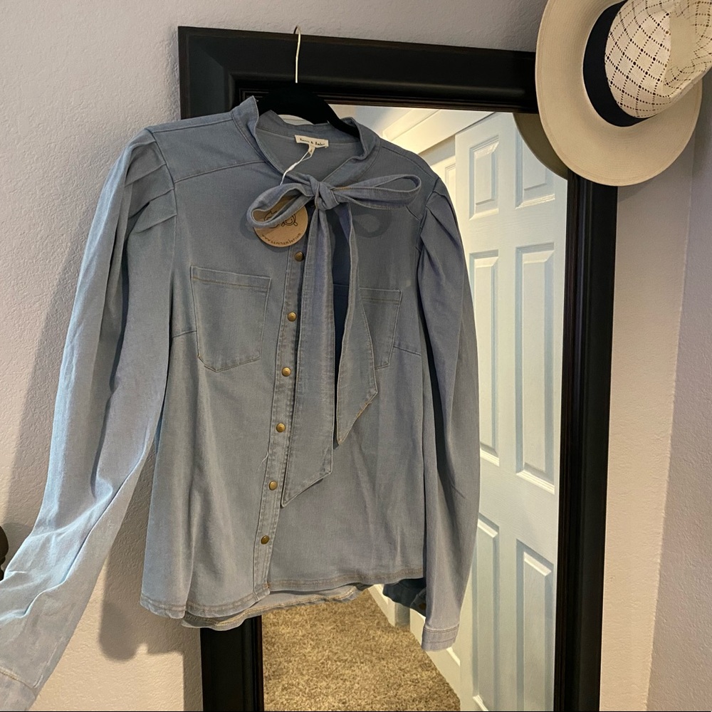 Denim blouse